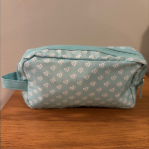 Pampers On The Go Patterned Pouch Bag - Picture 5 of 8